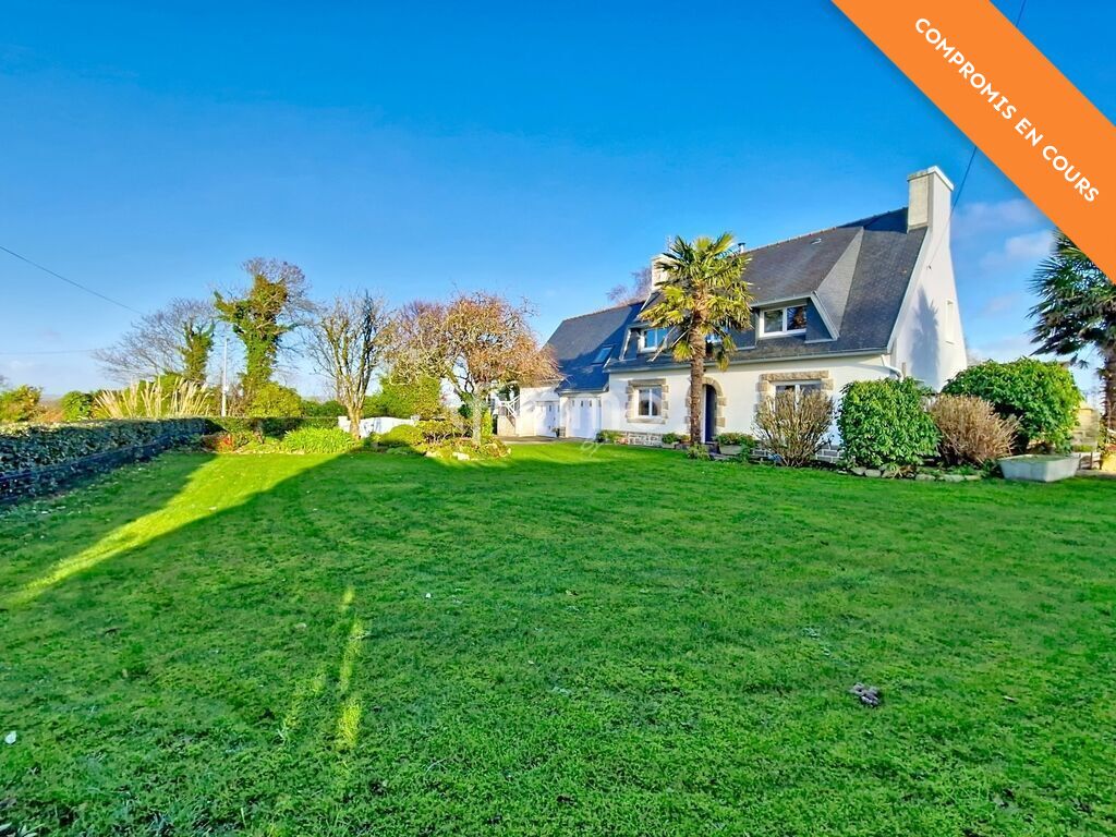 Photo 2 : Maison de 6 pièces, 140 m² à Quéménéven 29180