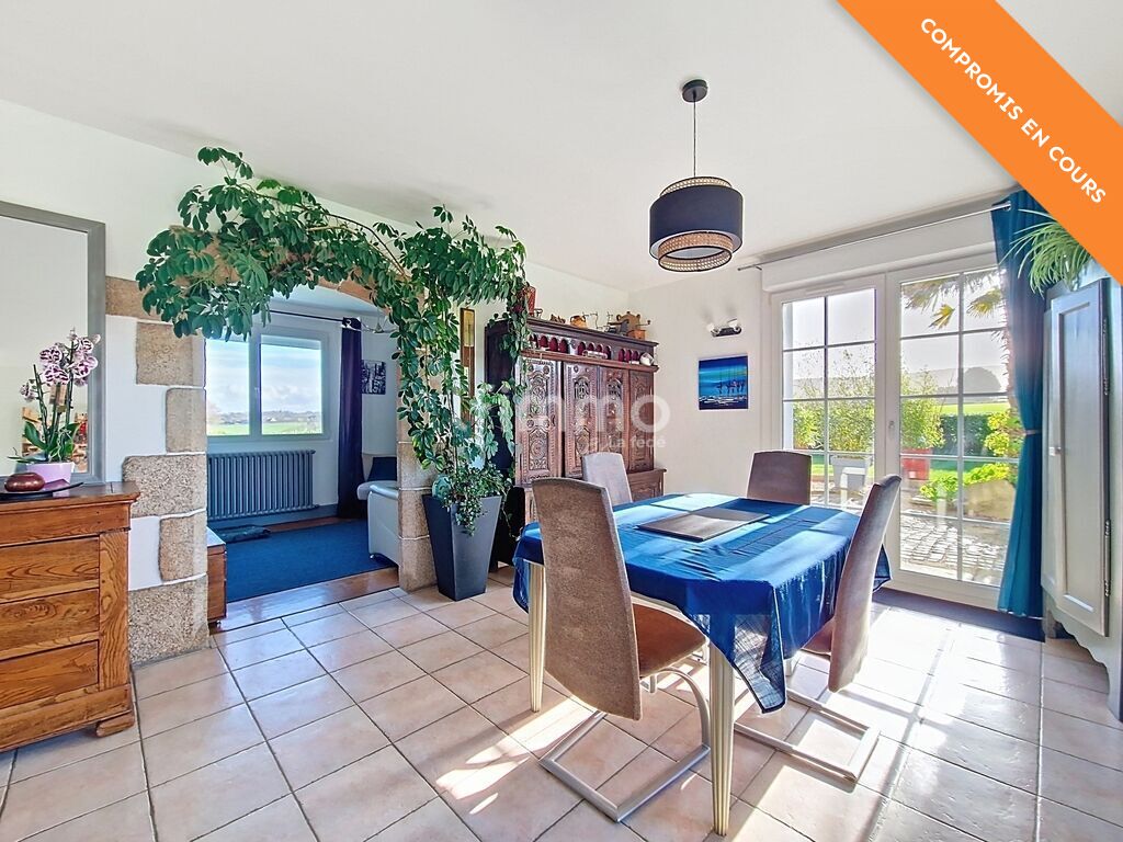 Photo 8 : Maison de 6 pièces, 140 m² à Quéménéven 29180