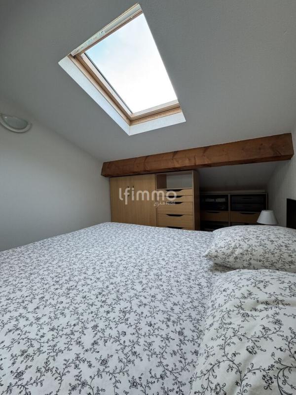 Photo 4 : maison mitoyenne – 2 chambres – terrasse – piscine – fleury