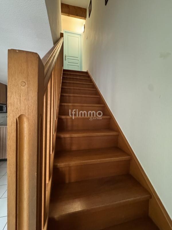 Photo 8 : maison mitoyenne – 2 chambres – terrasse – piscine – fleury