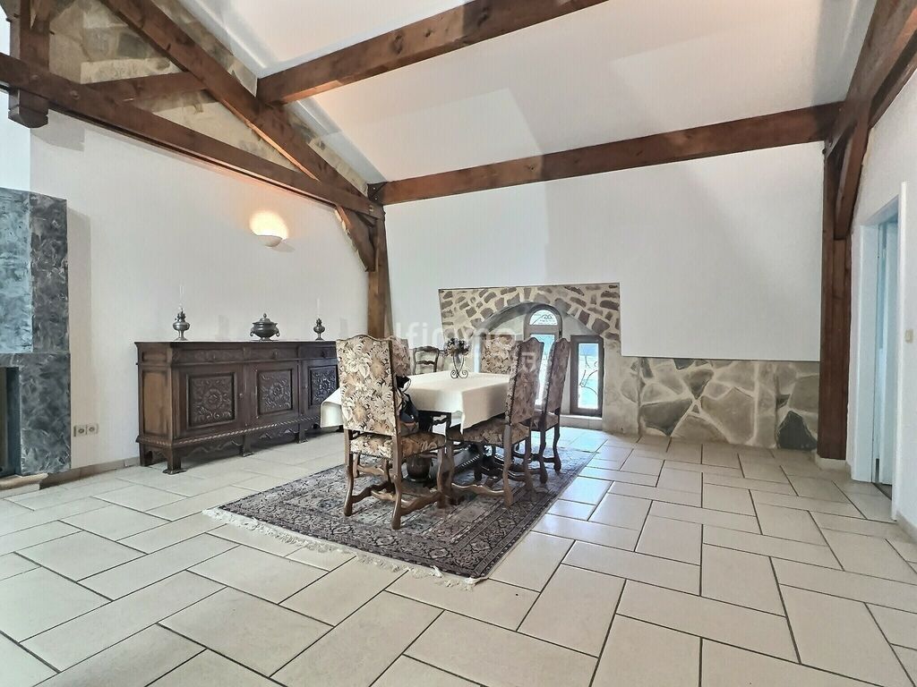 Photo 5 : Immeuble mixte - 2 appartements, 1 local avec bureaux