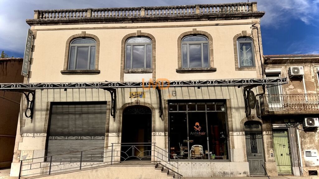 Photo 1 : Rare ! Ensemble immobilier libre, rentabilité 8,8% net !