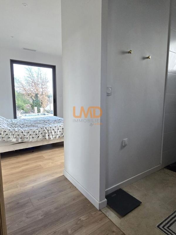 Photo 15 : Villa contemporaine avec piscine et vue Luberon