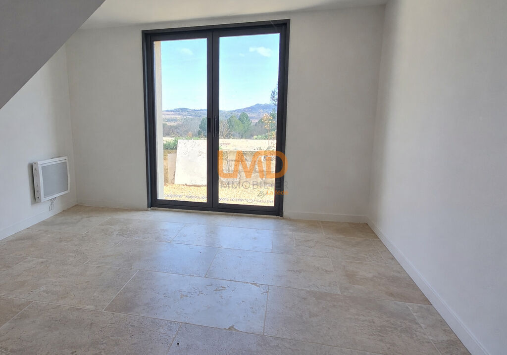 Photo 19 : Villa contemporaine avec piscine et vue Luberon