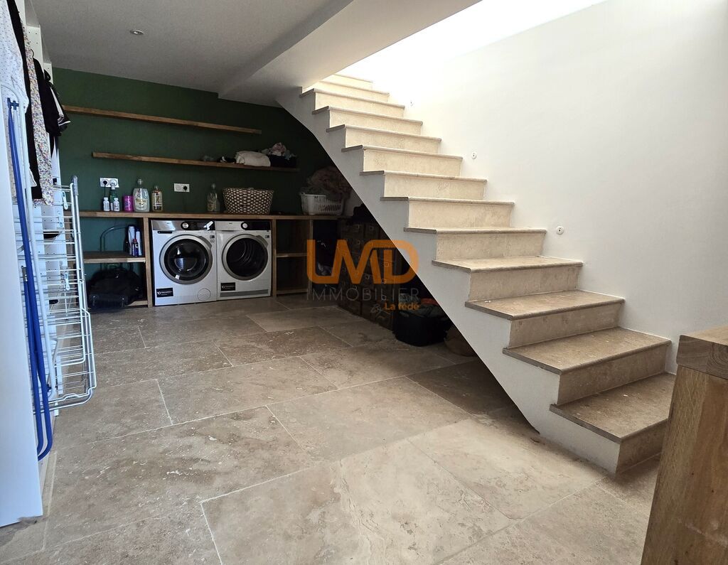 Photo 20 : Villa contemporaine avec piscine et vue Luberon