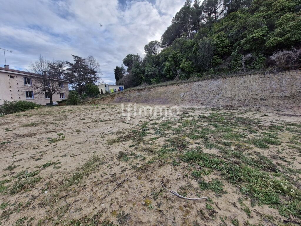 Photo 1 : Terrain à bâtir –Limoux – 1 078 m²