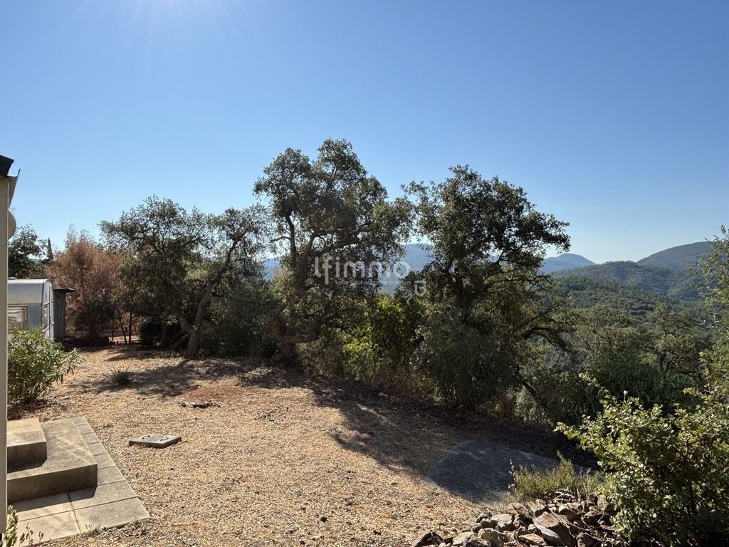 Photo 8 : Mobilhome exposé plein sud sur terrain de 425 m2 environ