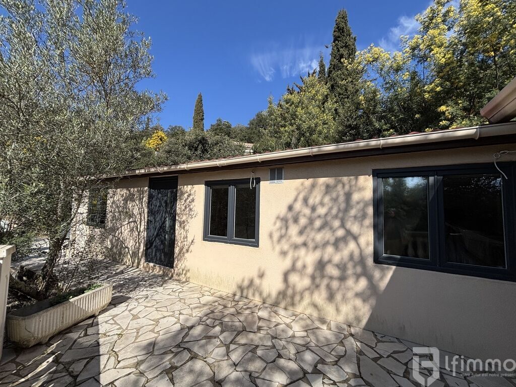 Photo 1 : Maison de vacances en bois rénovée