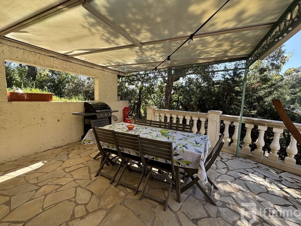 Photo 8 : Maison de vacances en bois rénovée