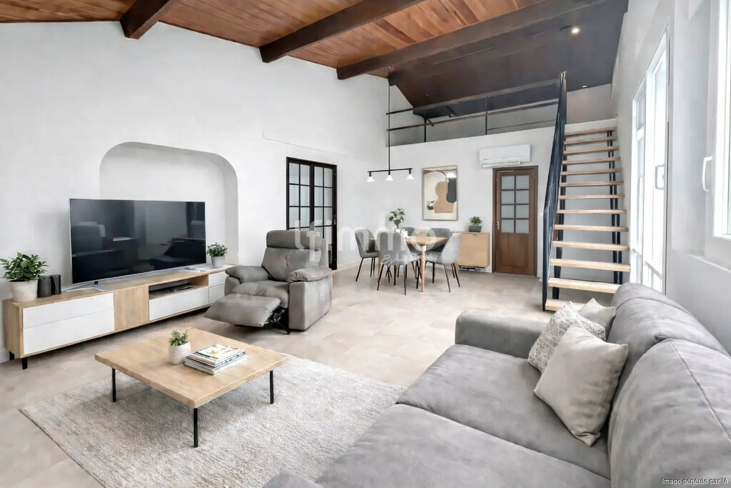 Photo 1 : Maison familiale de 103 m² – 33920 Saint-Yzan-de-Soudiac