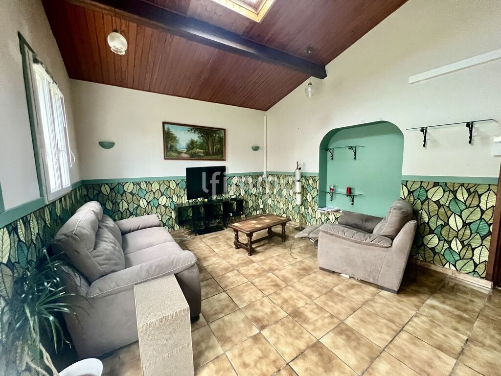 Photo 3 : Maison familiale de 103 m² – 33920 Saint-Yzan-de-Soudiac