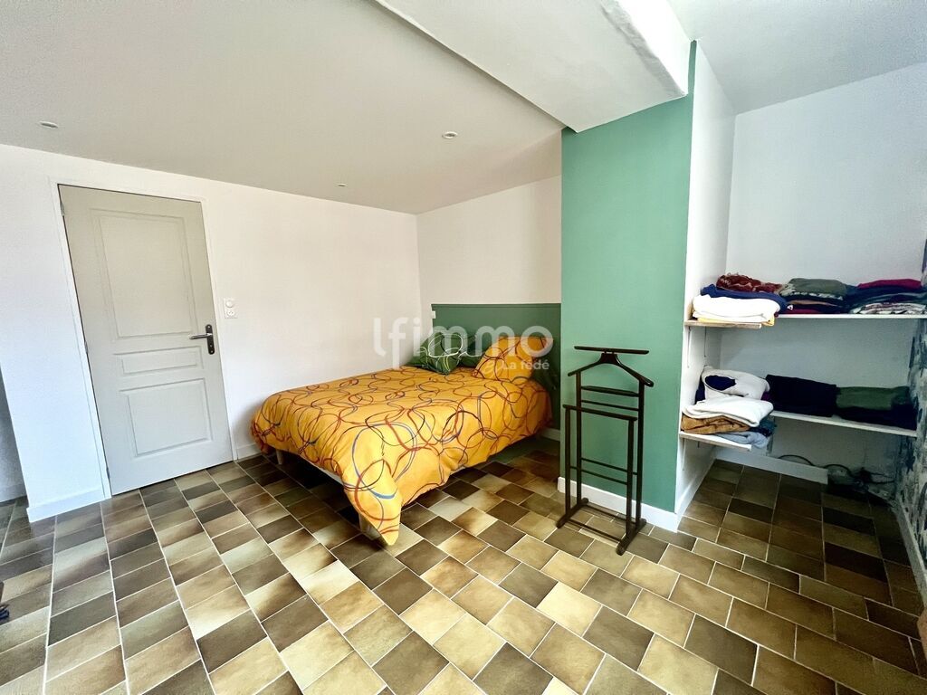 Photo 6 : Maison familiale de 103 m² – 33920 Saint-Yzan-de-Soudiac