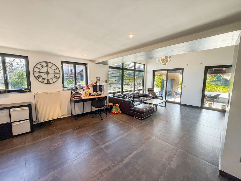 Photo 2 : Maison alsacienne rénovée (283 m²) – Prestations haut de gamme