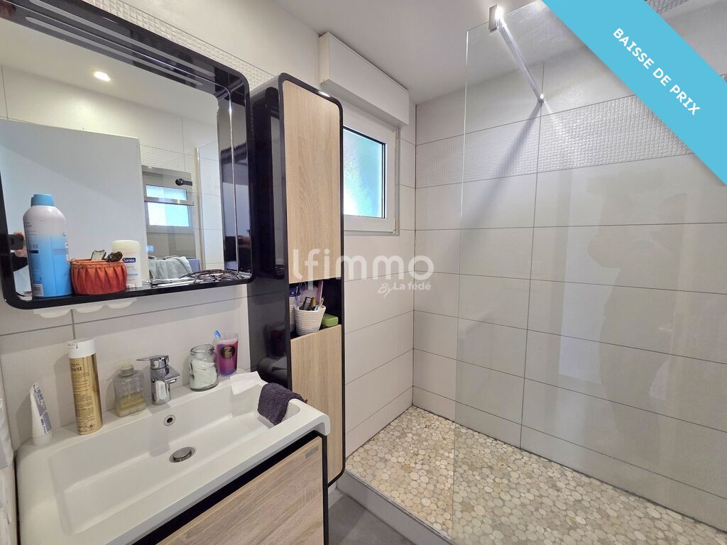 Photo 4 : Appartement F3  63 m²  Terrasse, jardin, garage et parking