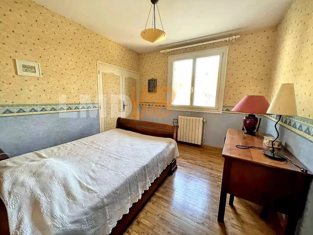 Photo 9 : Villa avec gîte  sur 5000 m2 de terrain, Piscine. Garage