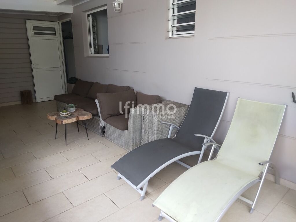 Photo 2 : Maison avec piscine à Schoelcher