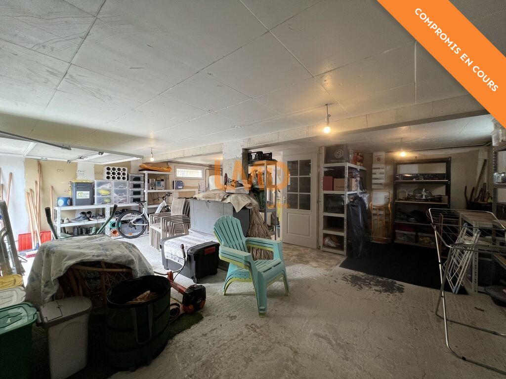 Photo 22 : Mercuer – Maison T6 avec piscine, terrasses et grand garage