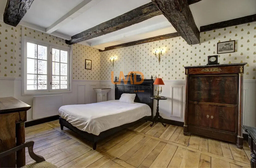 Photo 1 : Hôtel particulier du 13ème siècle entièrement rénové