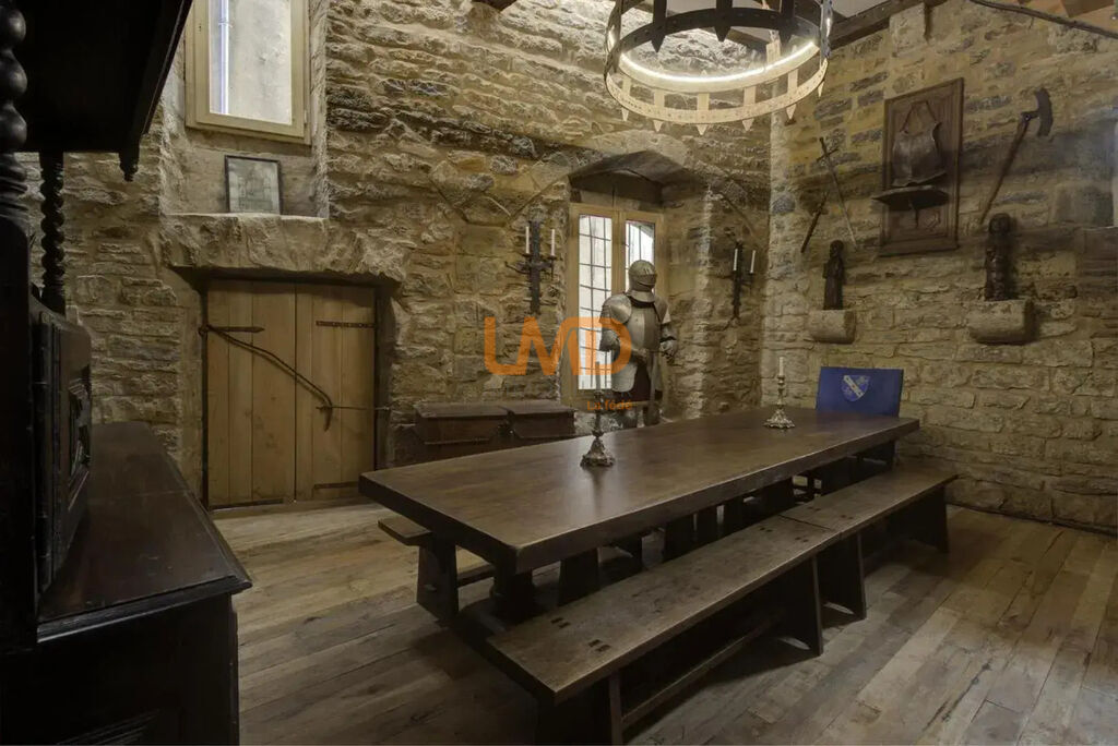 Photo 4 : Hôtel particulier du 13ème siècle entièrement rénové