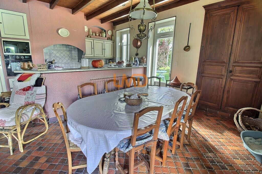 Photo 20 : Maison bourgeoise avec Piscine