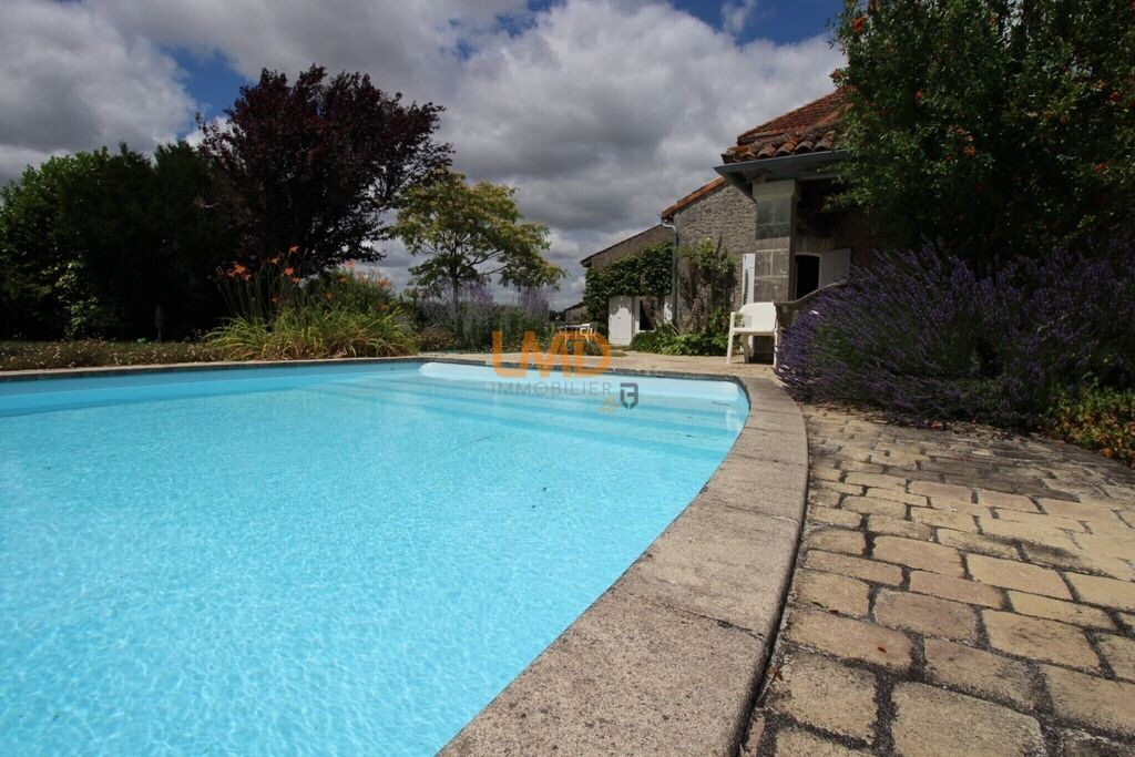 Photo 4 : Maison bourgeoise avec Piscine