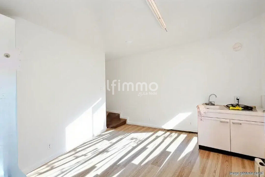 Photo 1 : Maison de ville avec jardin à rénover