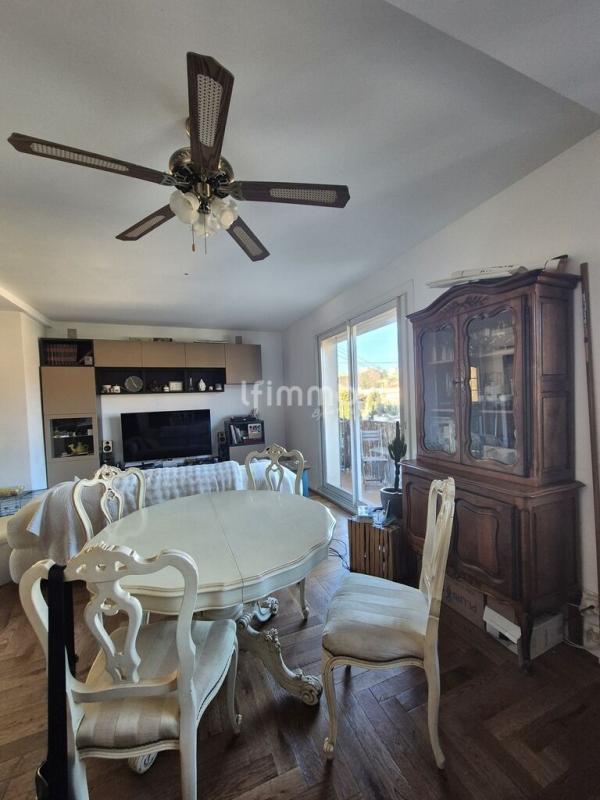 Photo 8 : Haut de Villa 4P 91M2 avec Terrasse 16M2 13011