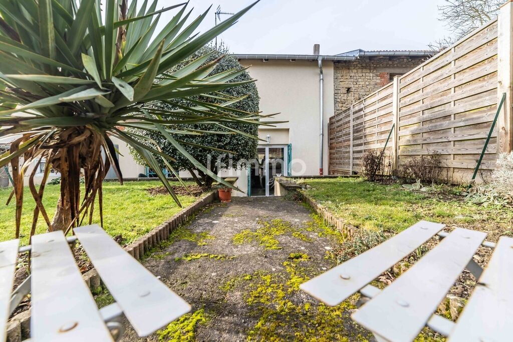 Photo 11 : Coquette Propriété, bien rénovée, en pleine campagne mosellane