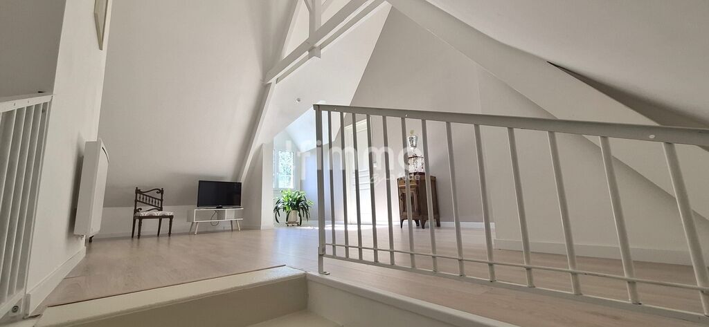 Photo 11 : Rare à Gouvernes – Maison familiale atypique au cœur de la natur