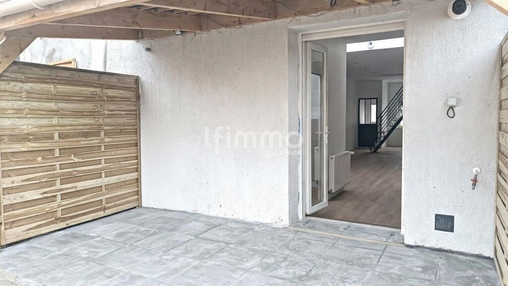 Photo 15 : Maison de ville entièrement rénovée avec jardin