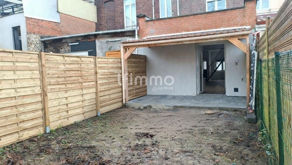 Photo 28 : Maison de ville entièrement rénovée avec jardin