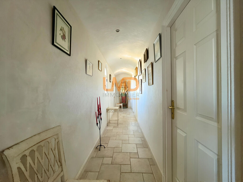 Photo 18 : Propriete prestige piscine terrain 5489 m2 Trans en Provence