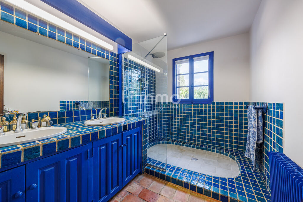 Photo 11 : Cassis - Maison de caractère-  10P - 260M2 - Vue Cap Canaille et