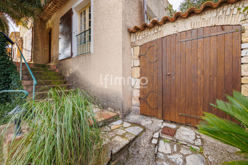 Photo 19 : Cassis - Maison de caractère-  10P - 260M2 - Vue Cap Canaille et