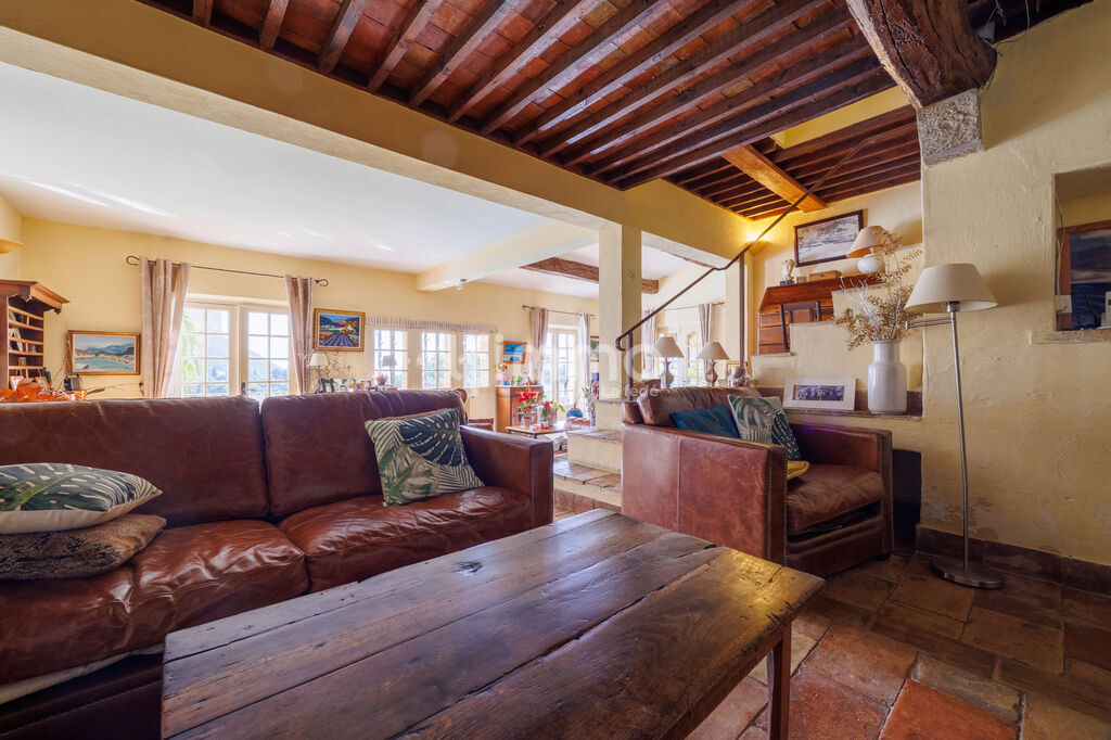 Photo 9 : Cassis - Maison de caractère-  10P - 260M2 - Vue Cap Canaille et