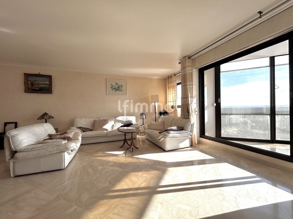 Photo 3 : Appartement 126m2 avec 3 balcons vue sur lac