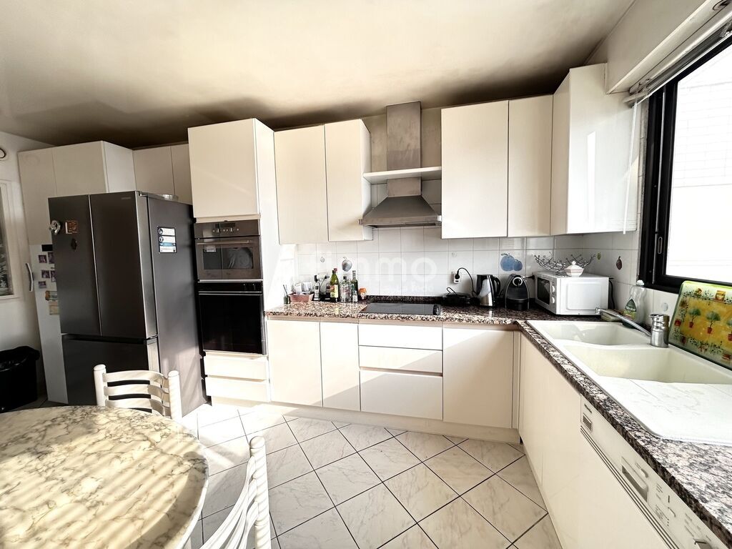 Photo 7 : Appartement 126m2 avec 3 balcons vue sur lac