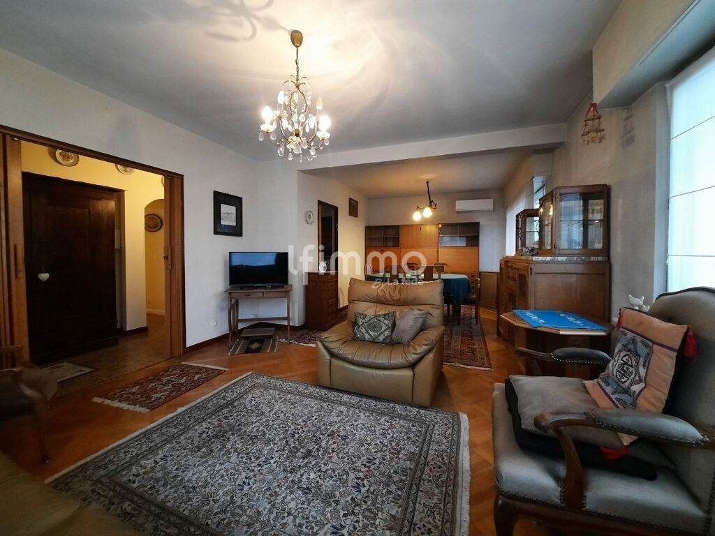 Photo 5 : Chaleureuse maison de plain-pied de 134 m² env. sur 8,64 ares