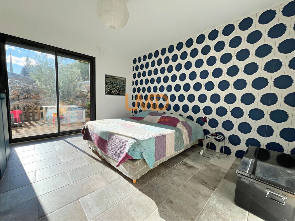 Photo 12 : Villa plain pied vue mer piscine DPE A Callas 125 m2