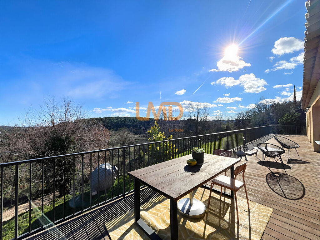 Photo 8 : Villa plain pied vue mer piscine DPE A Callas 125 m2