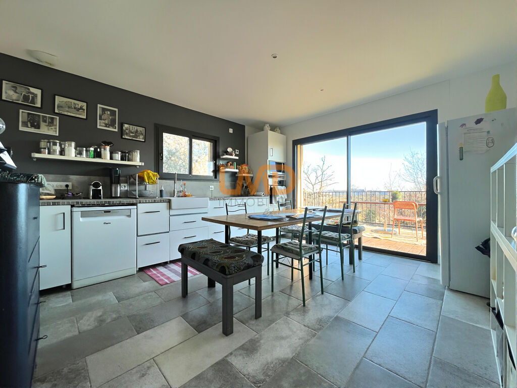 Photo 9 : Villa plain pied vue mer piscine DPE A Callas 125 m2