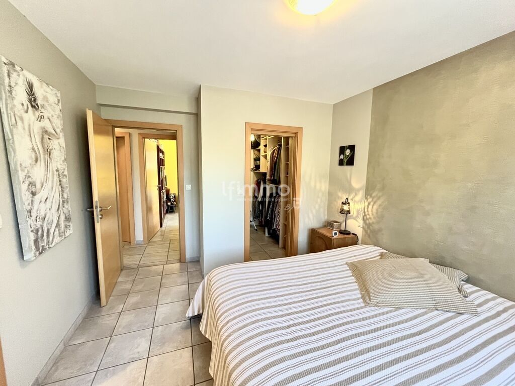 Photo 15 : Maison 231m² 8 Pièces, 6 chambres en 2 appartements sur 8,68 are