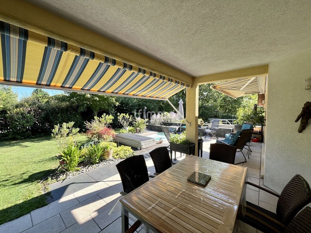 Photo 7 : Maison 231m² 8 Pièces, 6 chambres en 2 appartements sur 8,68 are