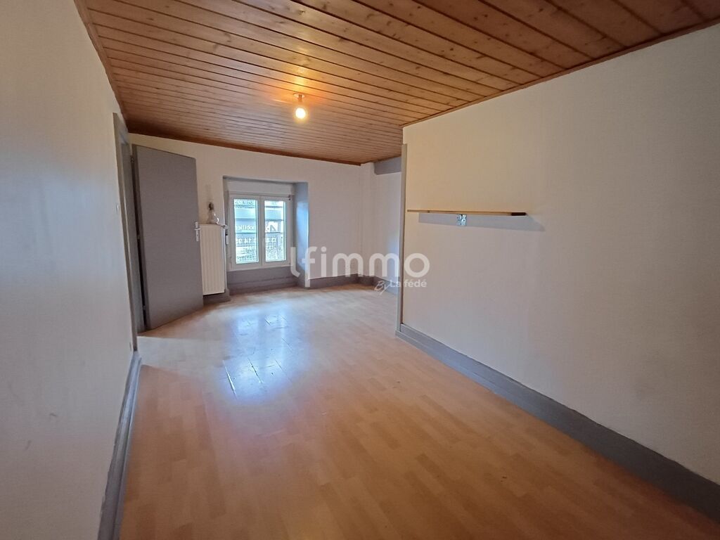 Photo 16 : Immeuble comprenant deux logements