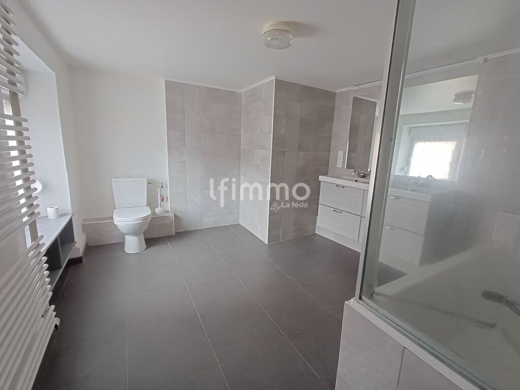 Photo 7 : Immeuble comprenant deux logements