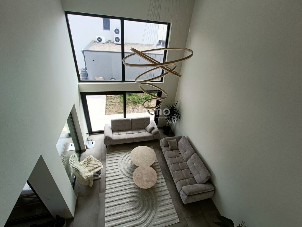 Photo 2 : Maison contemporaine  Issenheim