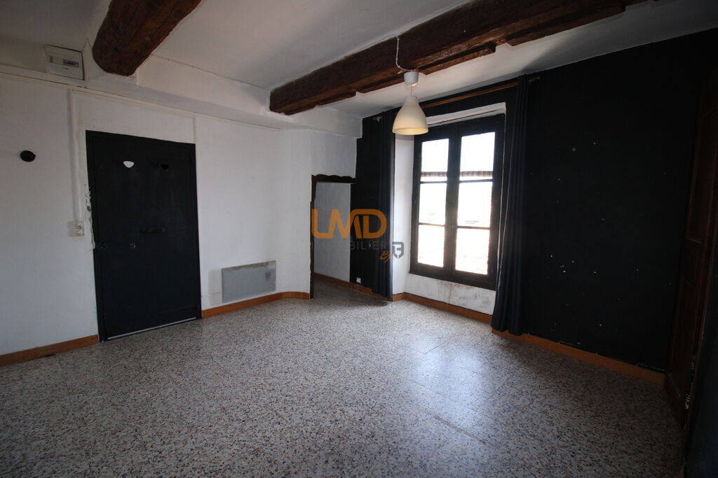 Photo 1 : Sauve appartement dans maison de village