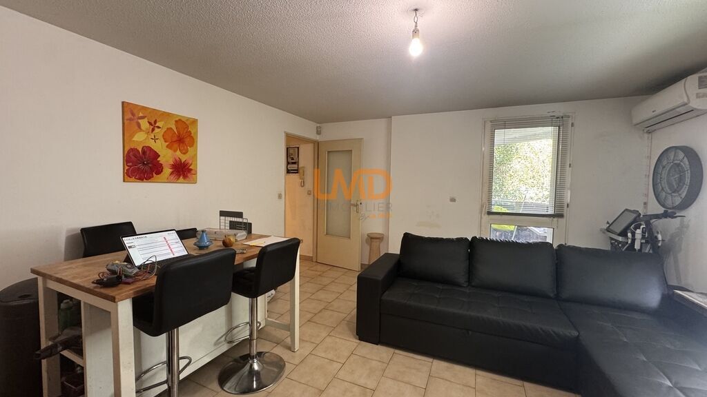 Photo 3 : Idéal investisseur. T2 45 m²,parking privatif, secteur gare Sain