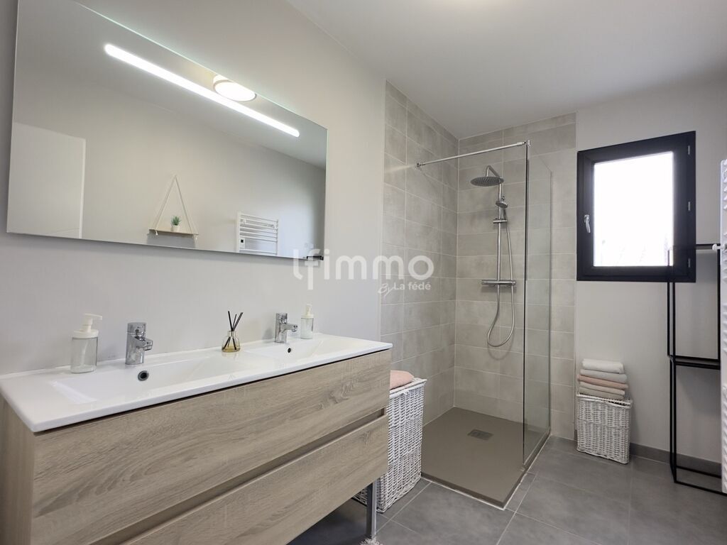 Photo 4 : Maison T4 -108 m² Moussan, jardin, pergola bioclimatique, clim