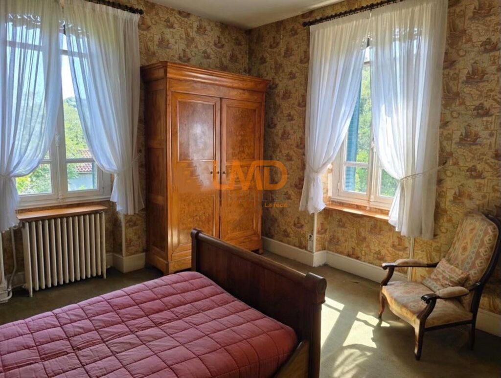 Photo 8 : Aveyron grande maison familliale sur terrain clôt